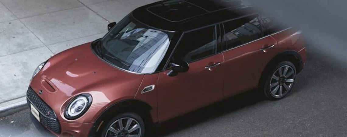 2022 MINI Clubman from above