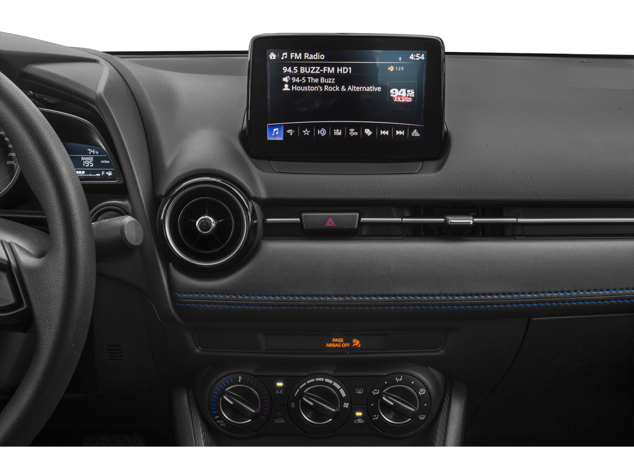 2019 Toyota Yaris LE