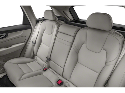 2020 Volvo XC60 Momentum