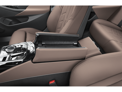 2026 BMW 5 Series 550e xDrive