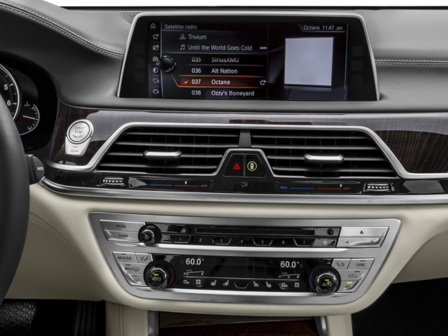 2016 Bmw 750i photo 3