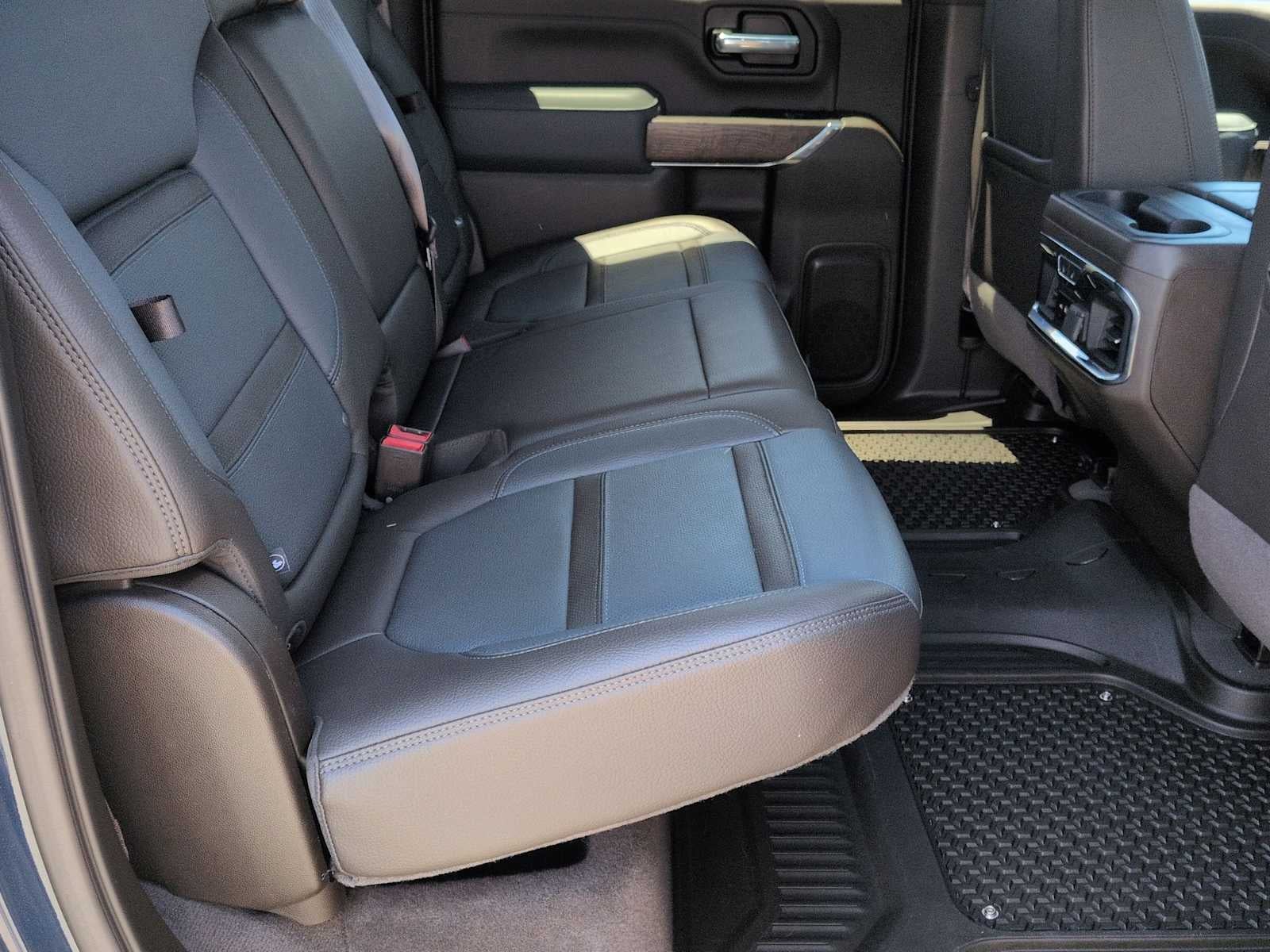 2023 GMC Sierra 2500HD Denali
