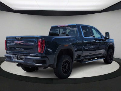 2023 GMC Sierra 2500HD Denali