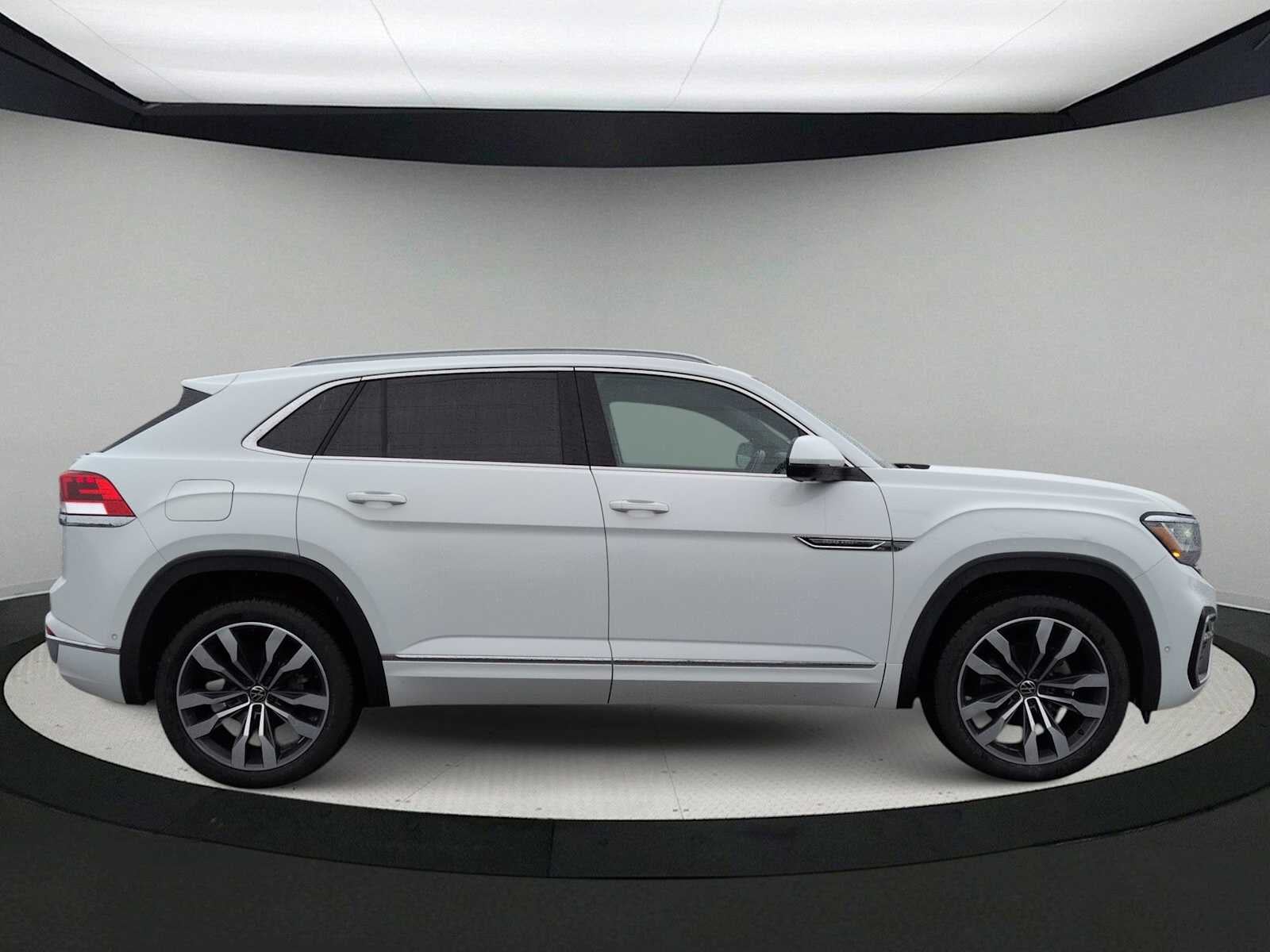 2021 Volkswagen Atlas Cross Sport 3.6L V6 SEL Premium R-Line