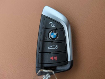 2025 BMW 330i xDrive 330i xDrive
