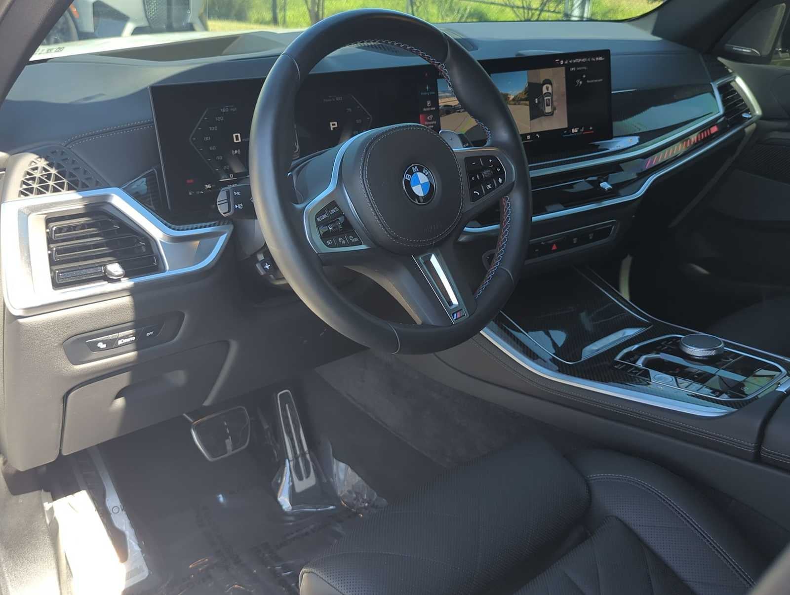 2025 BMW X5 M60i M60i