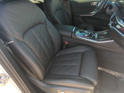 2025 BMW X5 M60i M60i