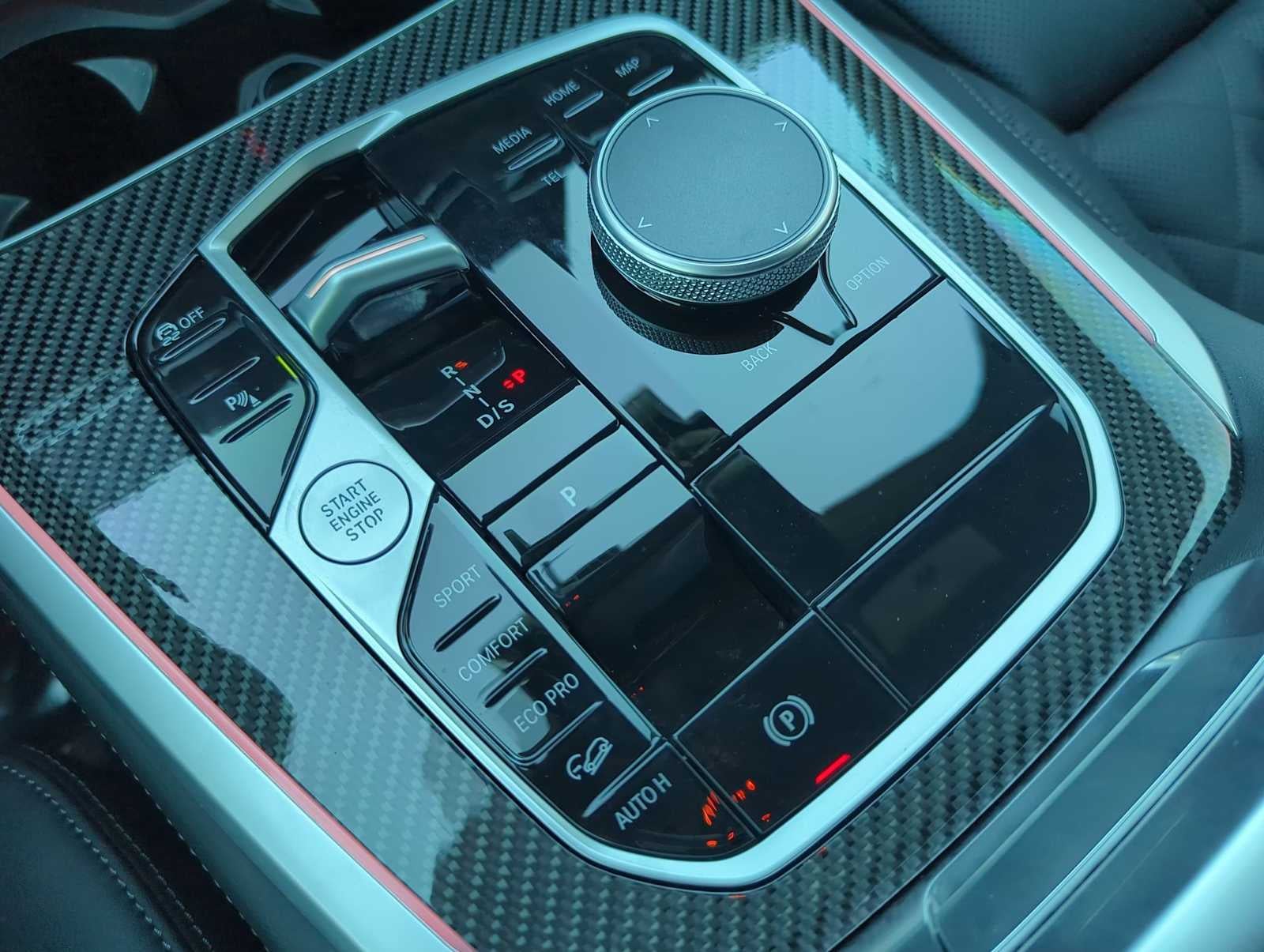 2025 BMW X5 M60i M60i