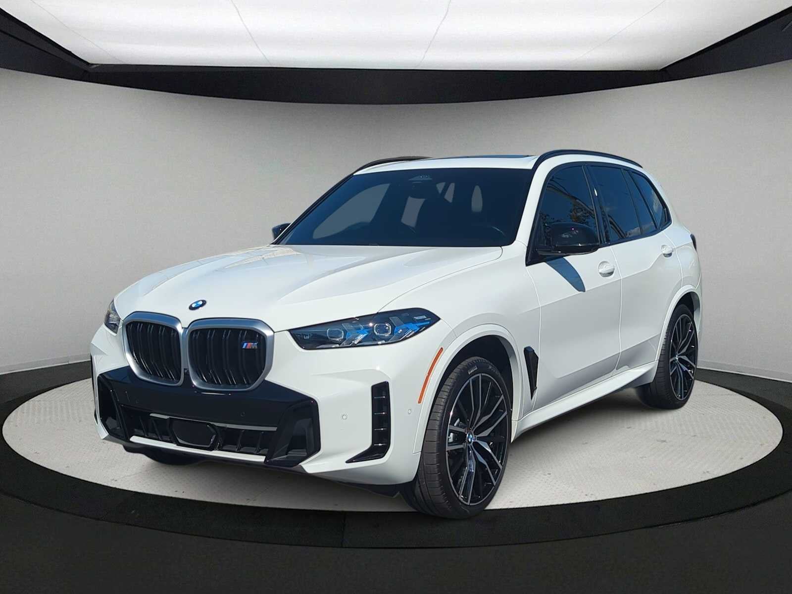 2025 BMW X5 M60i M60i