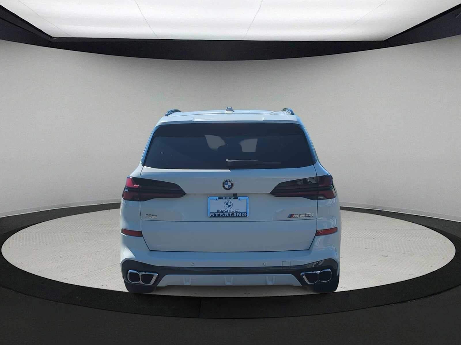 2025 BMW X5 M60i M60i