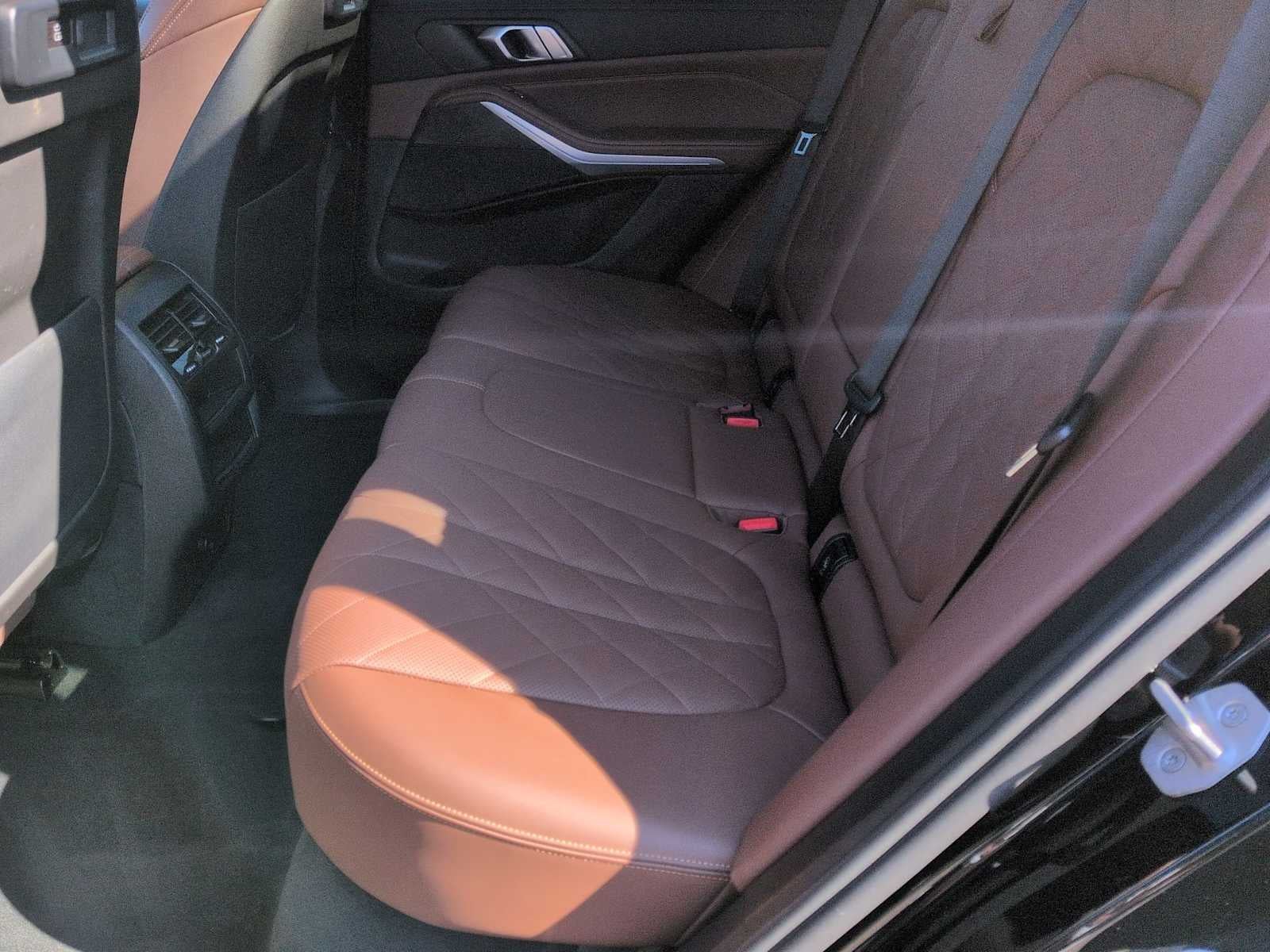 2023 BMW X5 xDrive40i xDrive40i