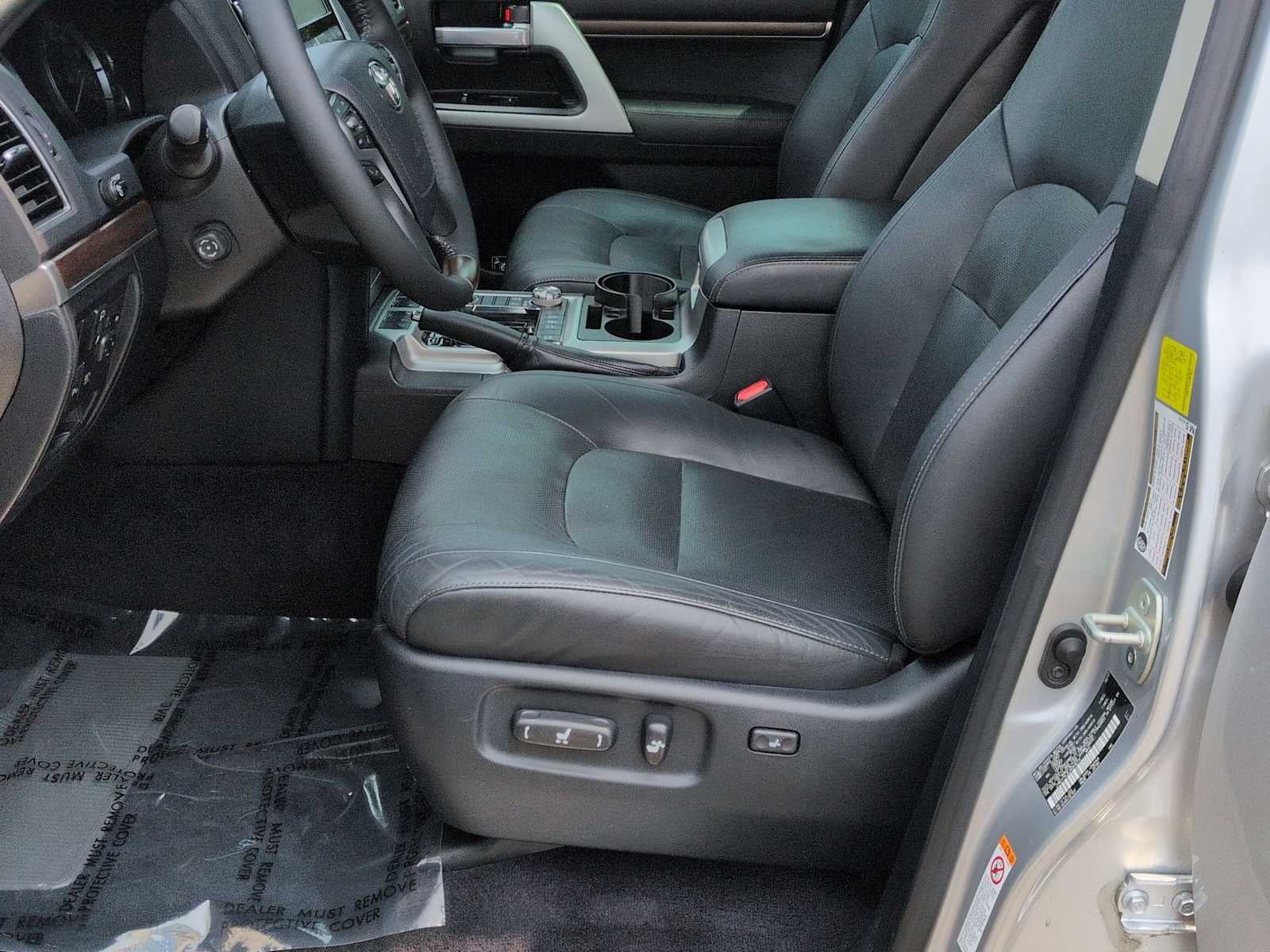 2018 Toyota Land Cruiser 4WD (Natl)