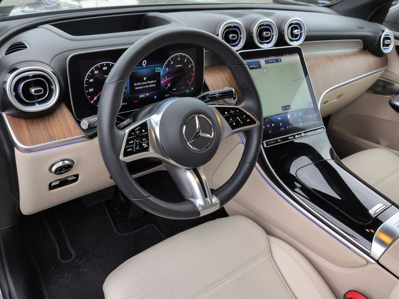 2023 Mercedes-Benz GLC 300 GLC 300