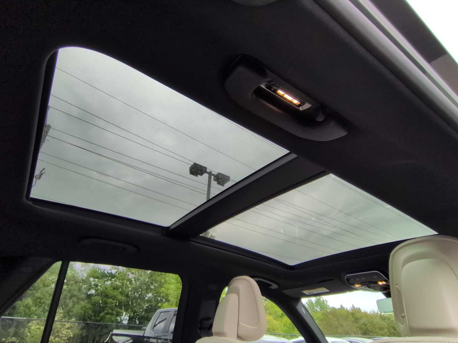 2023 Mercedes-Benz GLC 300 GLC 300