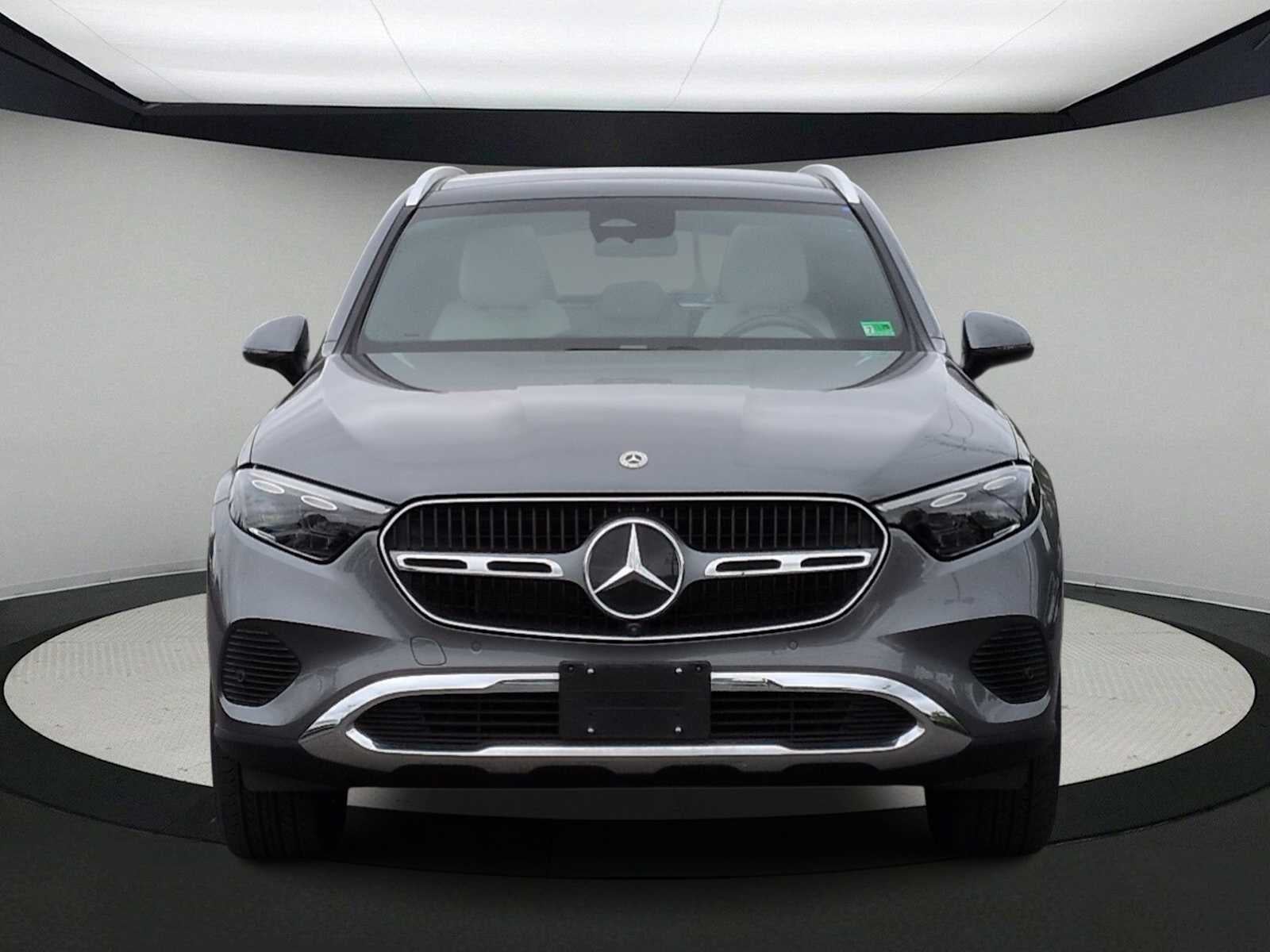 2023 Mercedes-Benz GLC 300 GLC 300