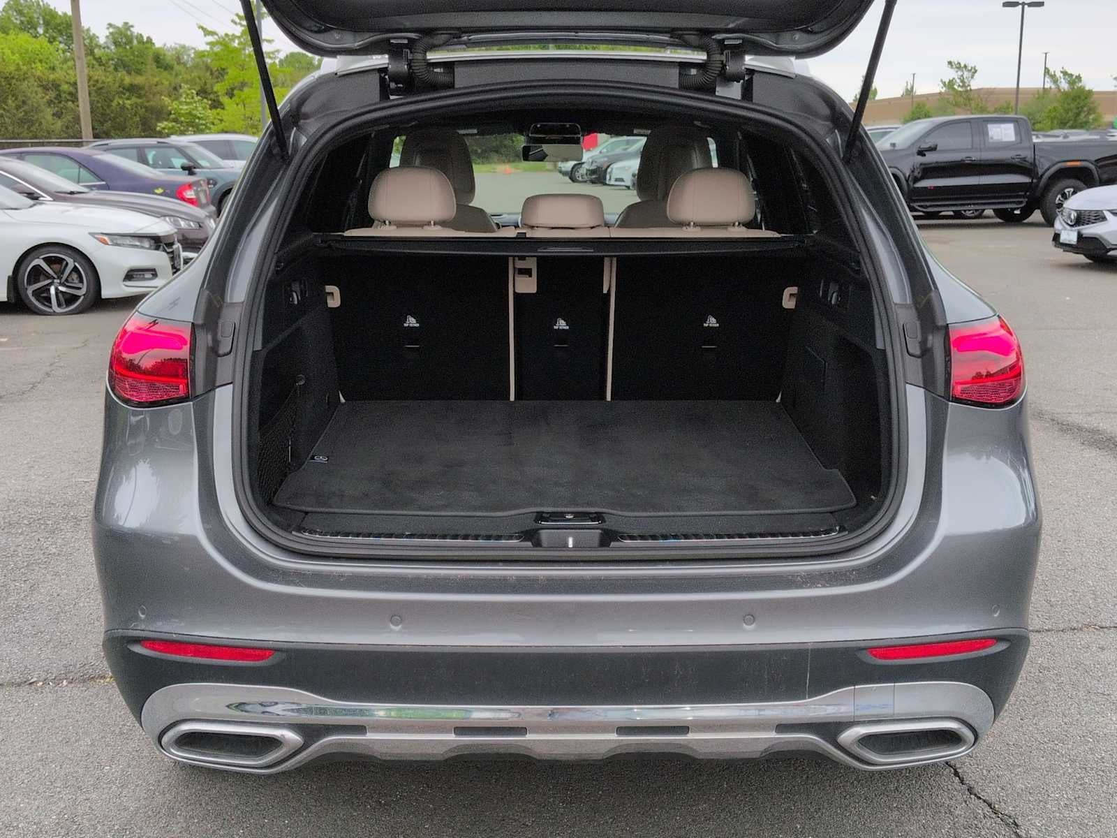 2023 Mercedes-Benz GLC 300 GLC 300