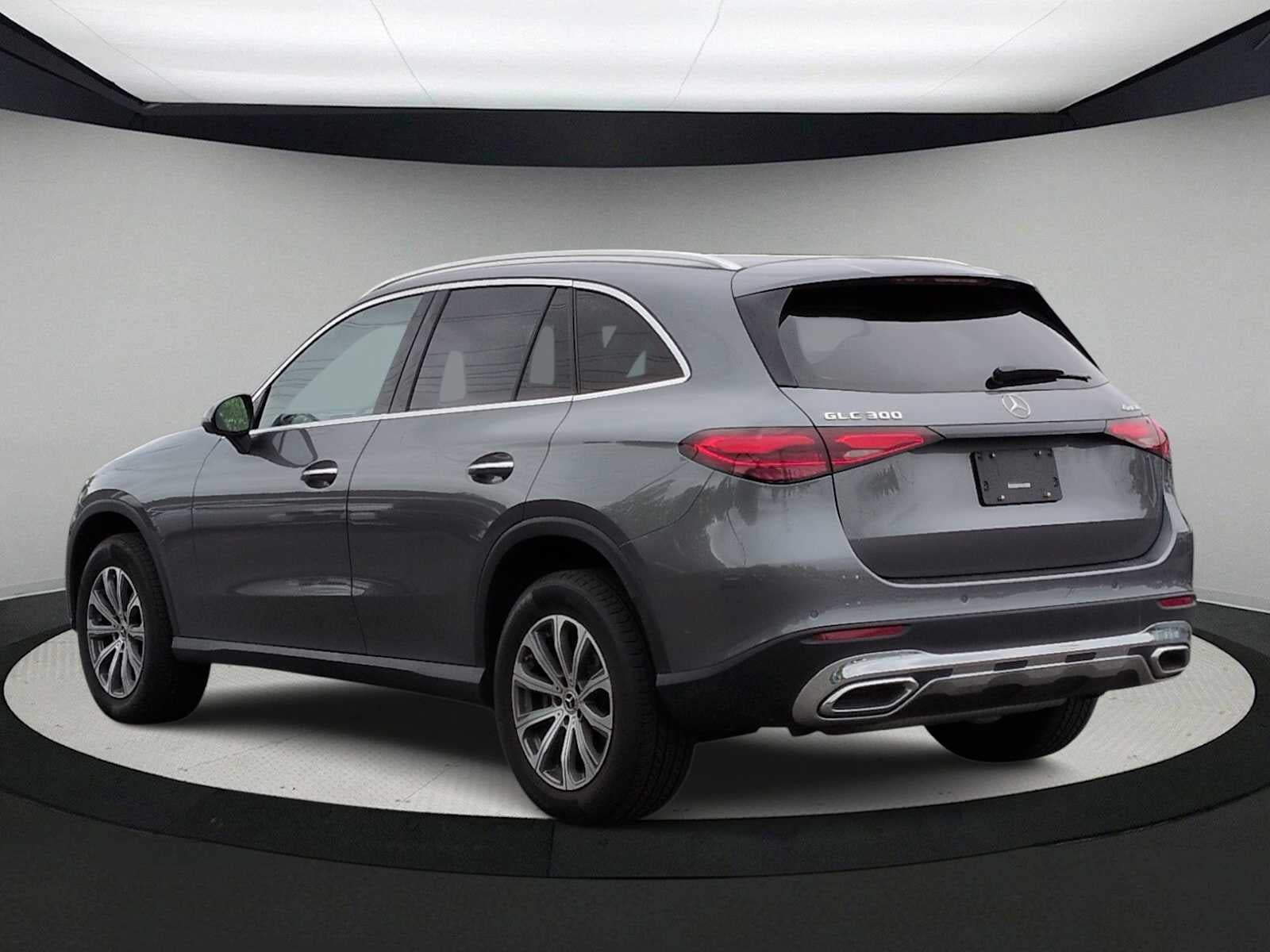 2023 Mercedes-Benz GLC 300 GLC 300