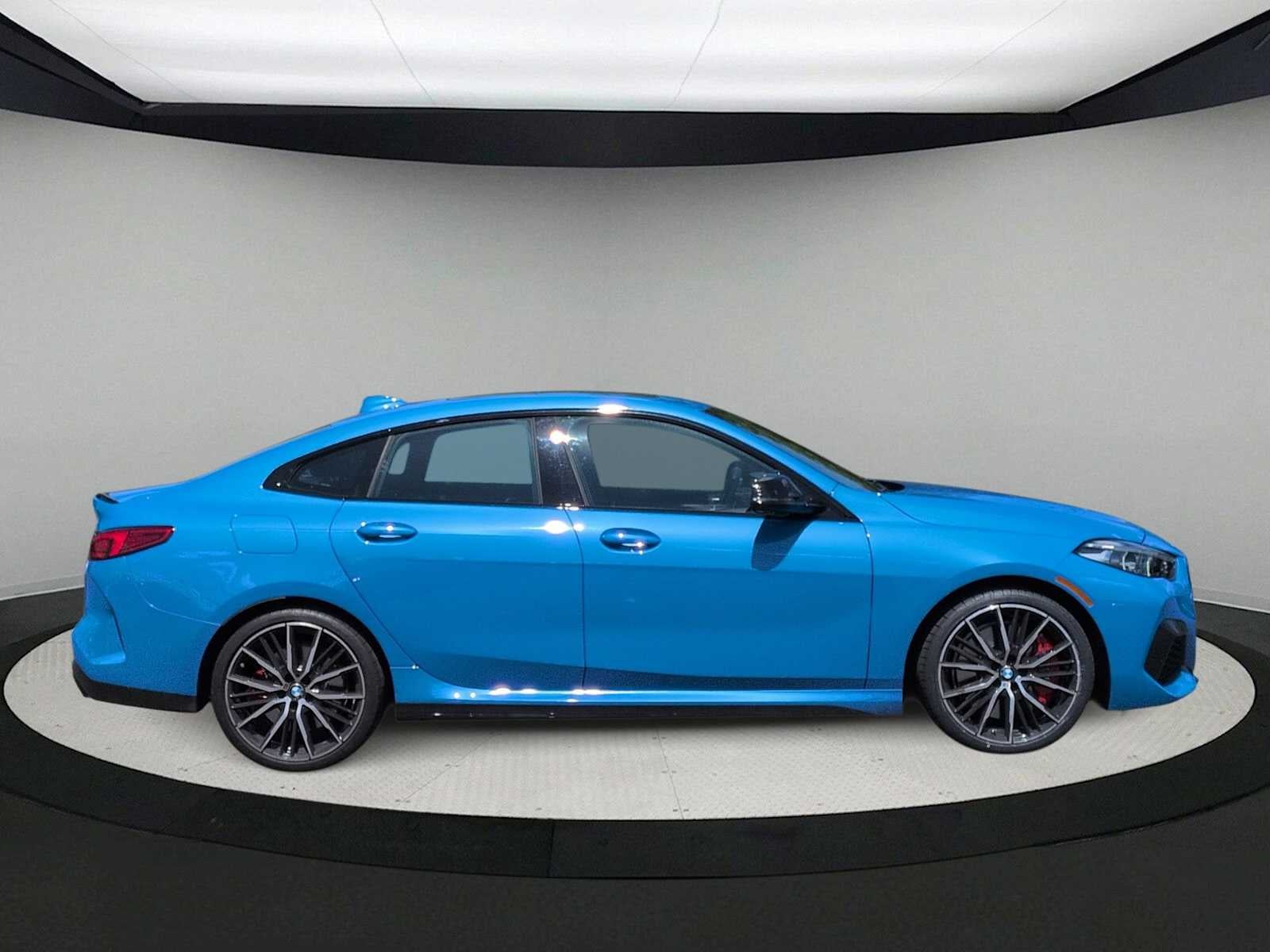 2024 BMW 2 Series M235i xDrive