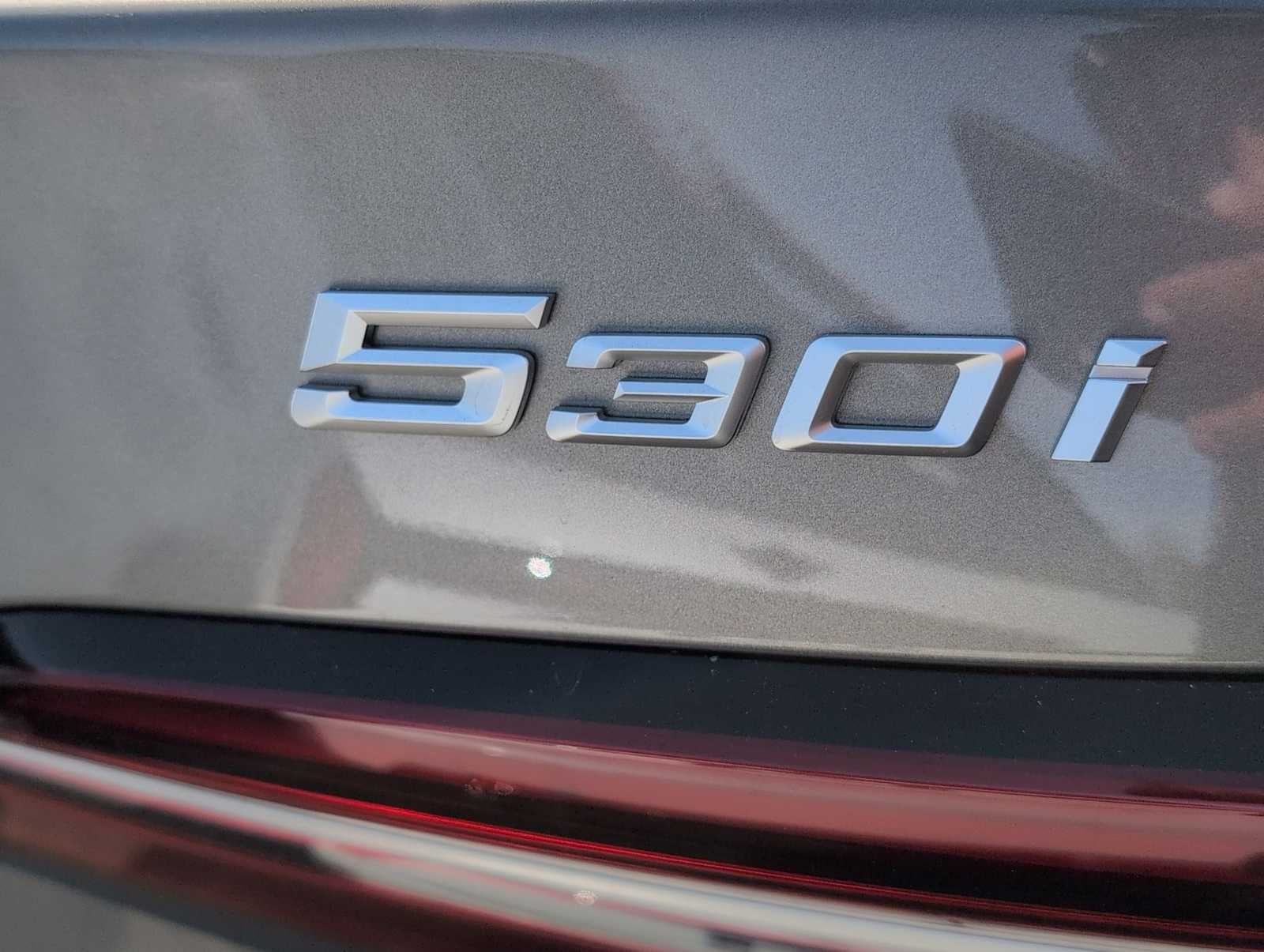 2026 BMW 5 Series 530i xDrive