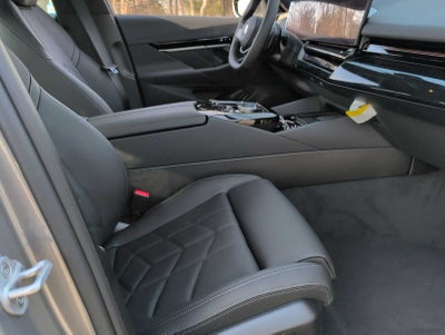2026 BMW 5 Series 530i xDrive