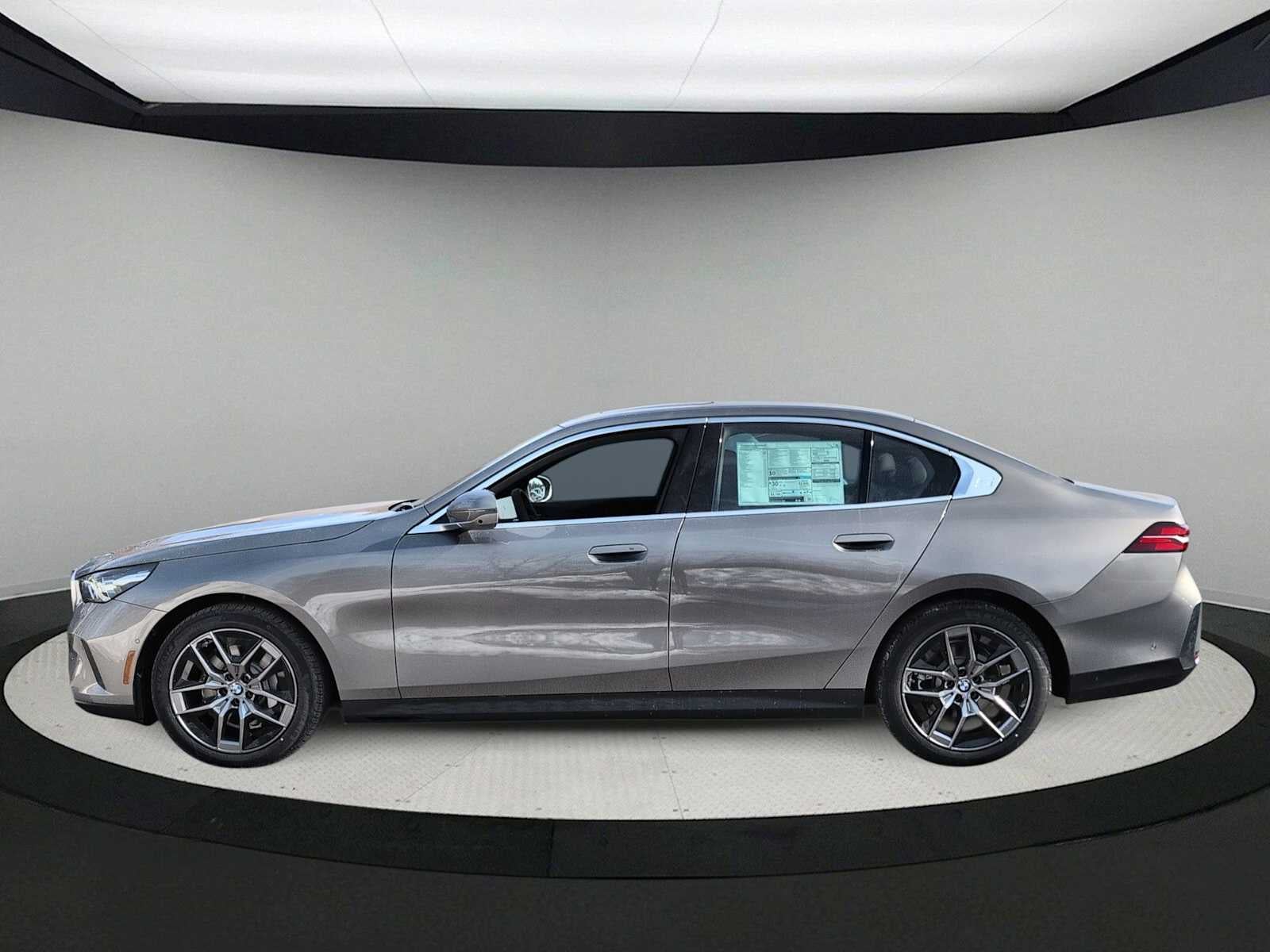 2026 BMW 5 Series 530i xDrive