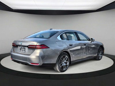 2026 BMW 5 Series 530i xDrive