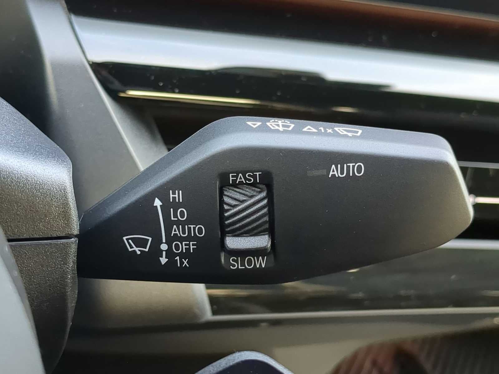 2026 BMW 5 Series 530i xDrive