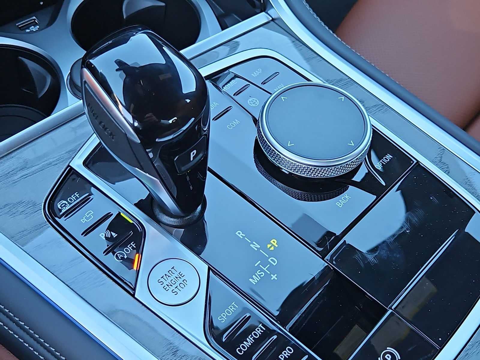 2026 BMW 8 Series 840i