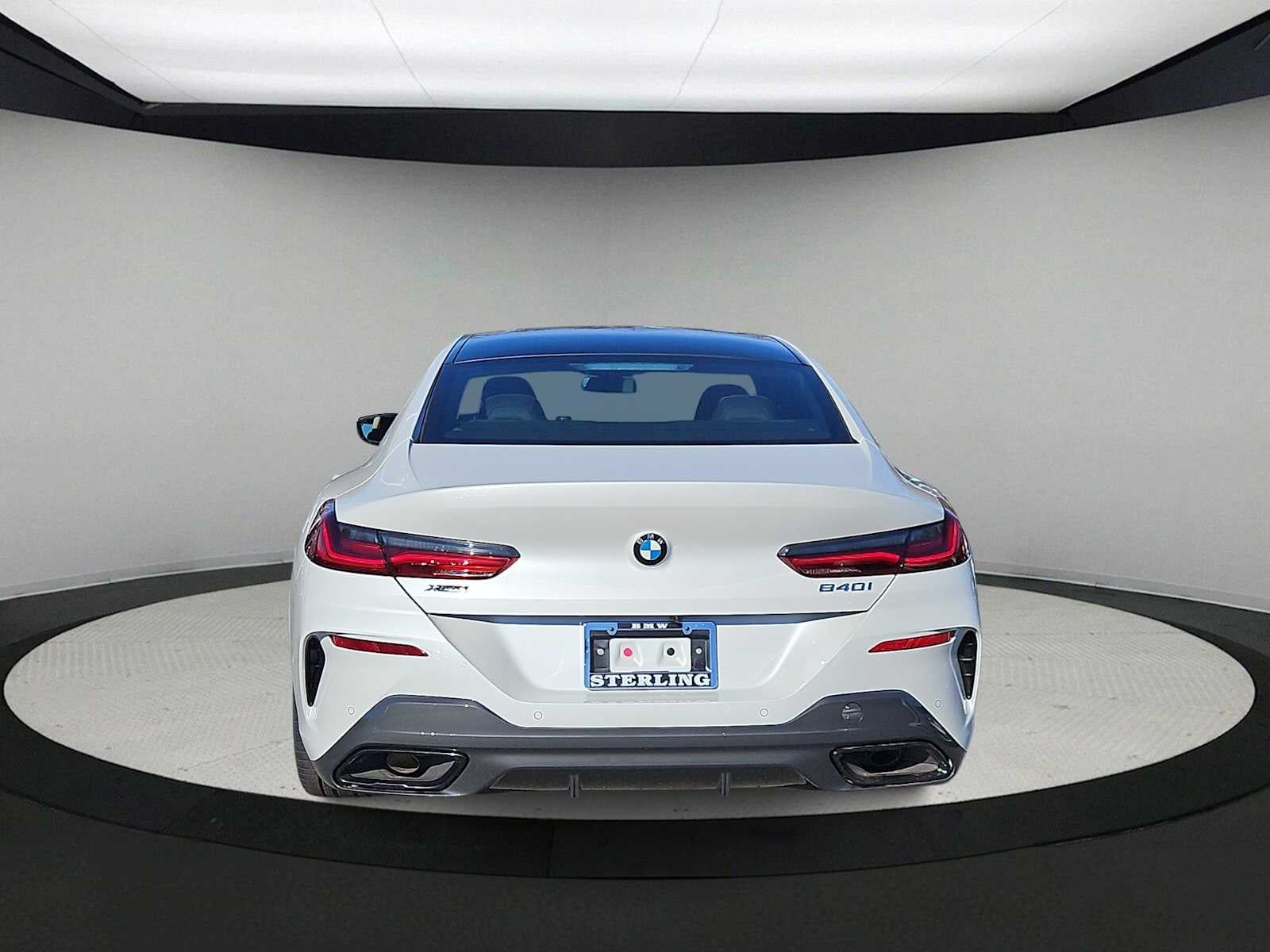 2026 BMW 8 Series 840i
