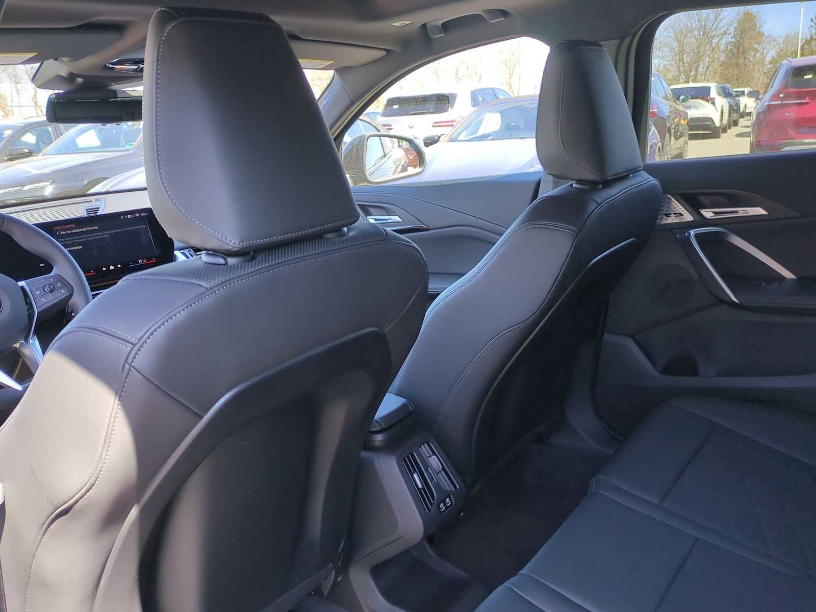 2025 BMW X2 xDrive28i xDrive28i