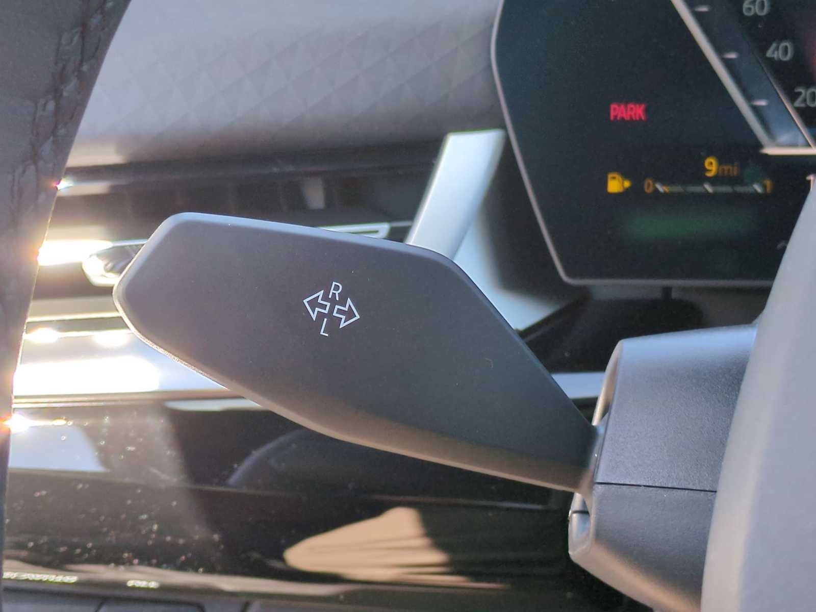 2025 BMW X2 xDrive28i xDrive28i