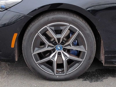 2025 BMW i5 xDrive40