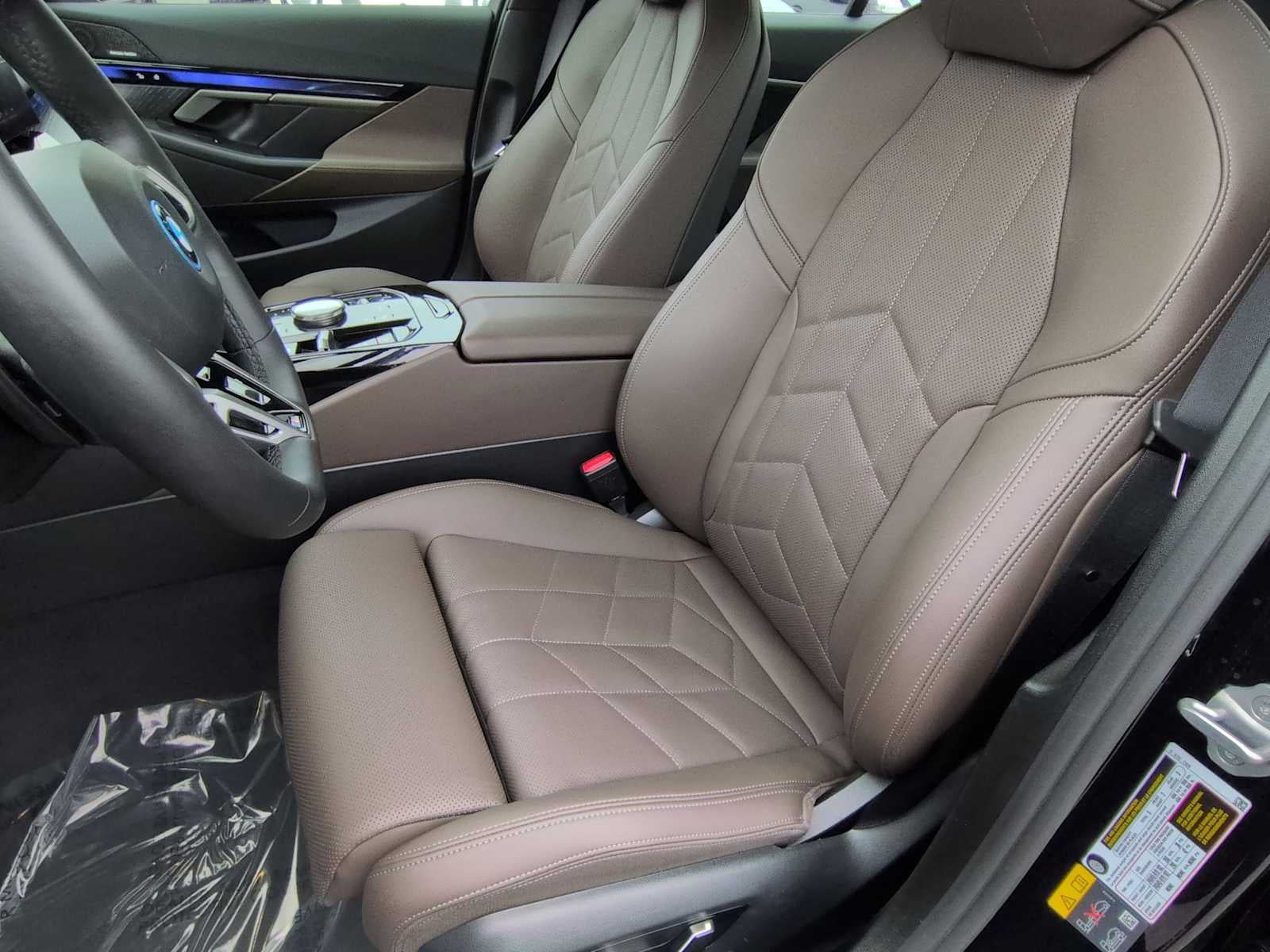 2025 BMW i5 xDrive40