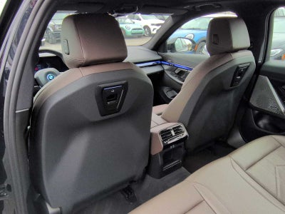 2025 BMW i5 xDrive40