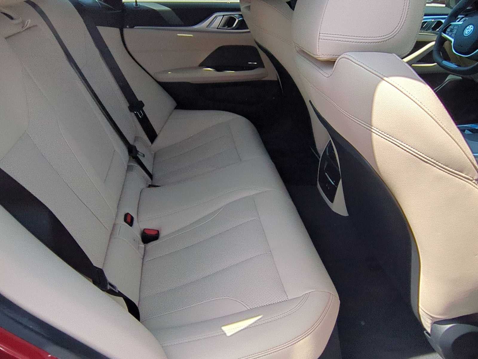 2025 BMW i4 xDrive40 xDrive40