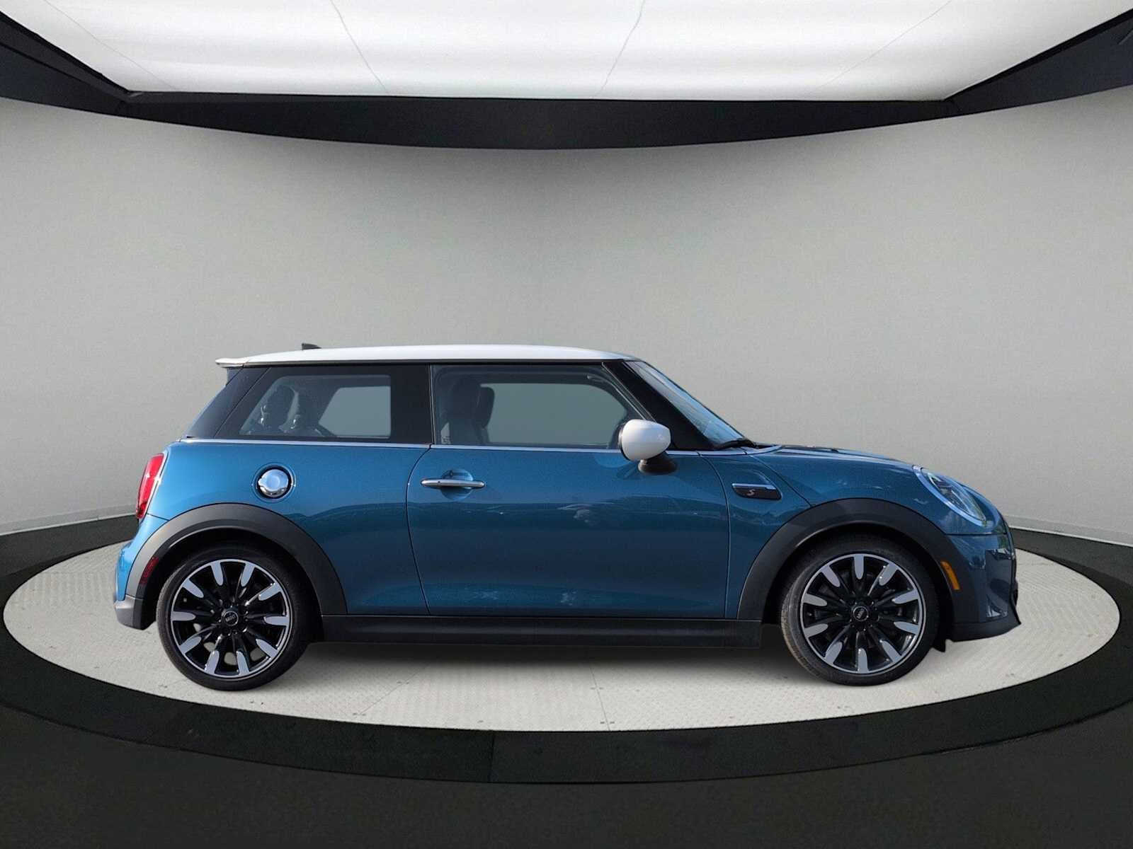 2022 MINI Hardtop 2 Door Cooper S