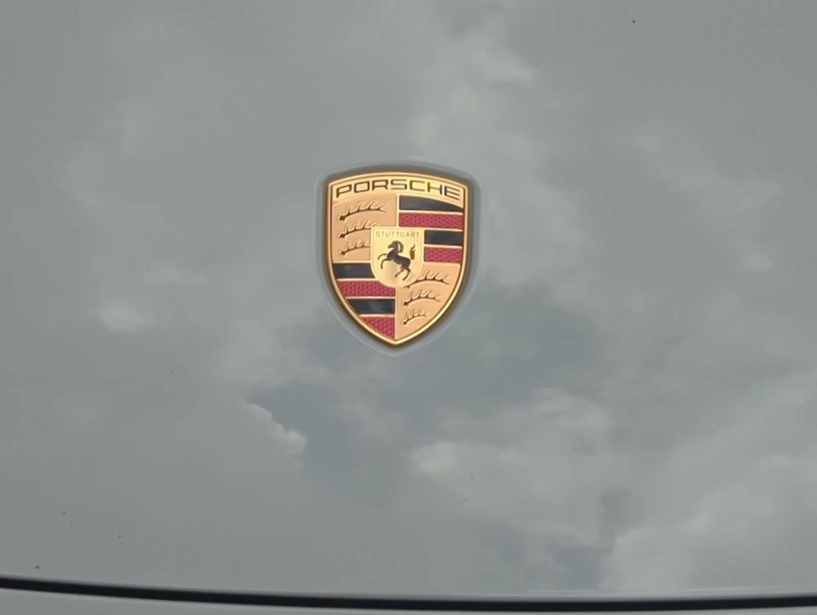 2025 Porsche Taycan RWD