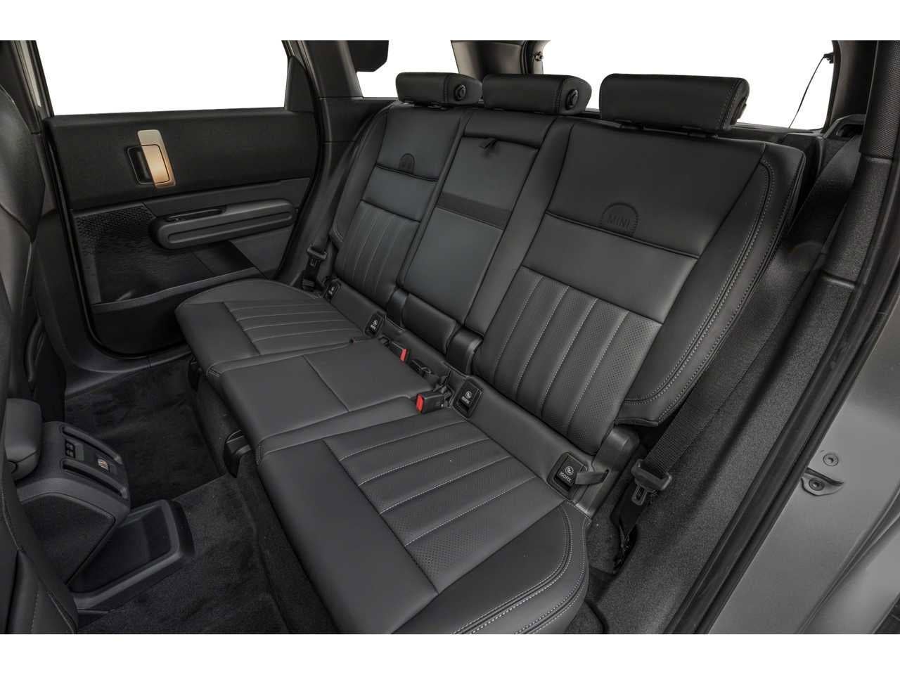 2027 MINI COUNTRYMAN ICONIC