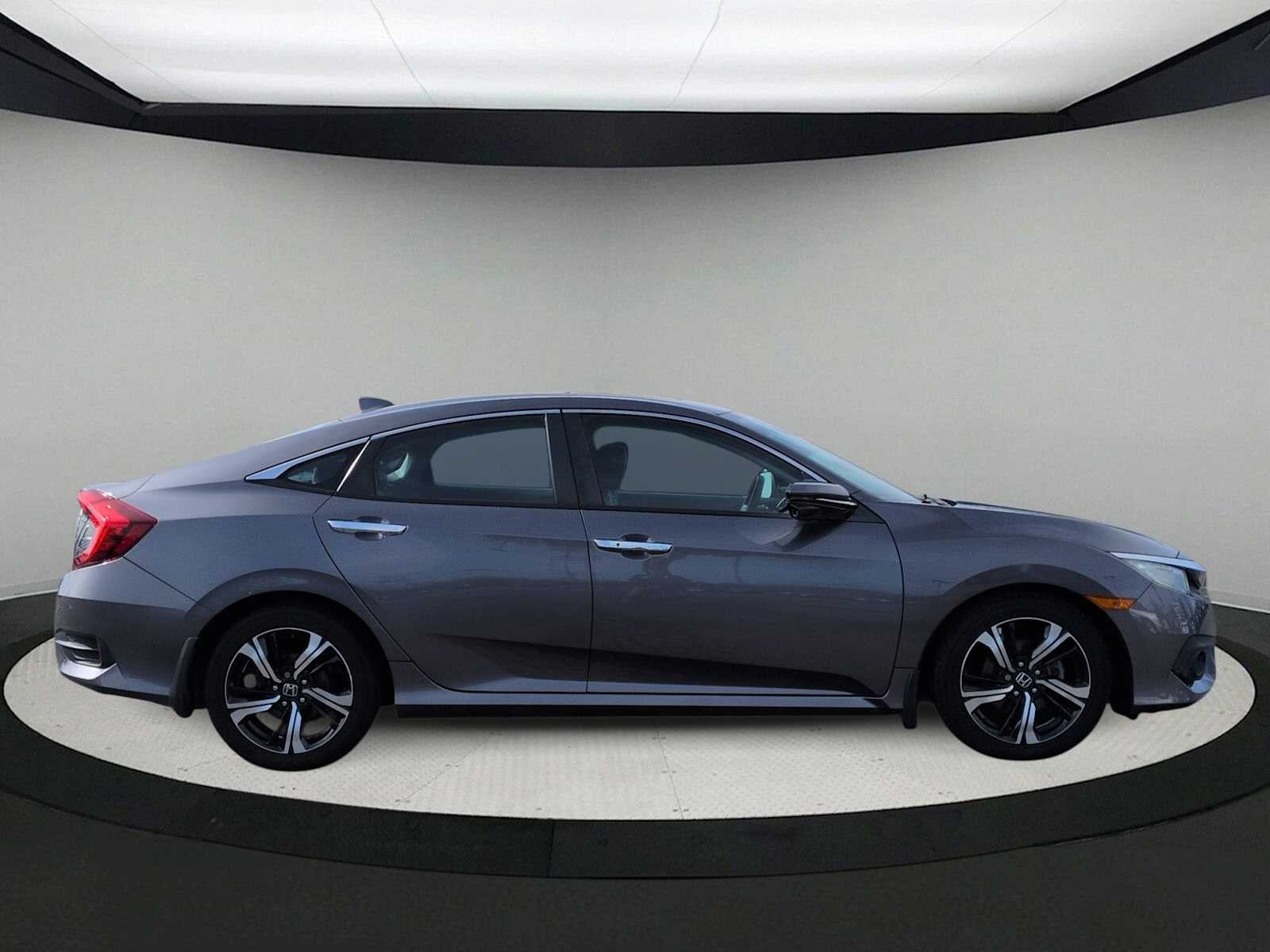 2017 Honda Civic Sedan Touring
