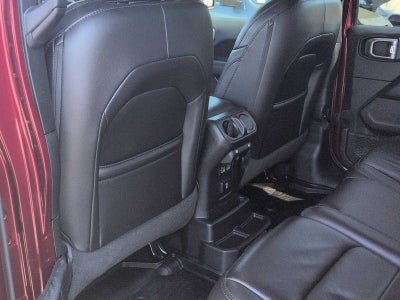 2021 Jeep Wrangler Unlimited Sahara Altitude