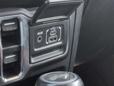2021 Jeep Wrangler Unlimited Sahara Altitude