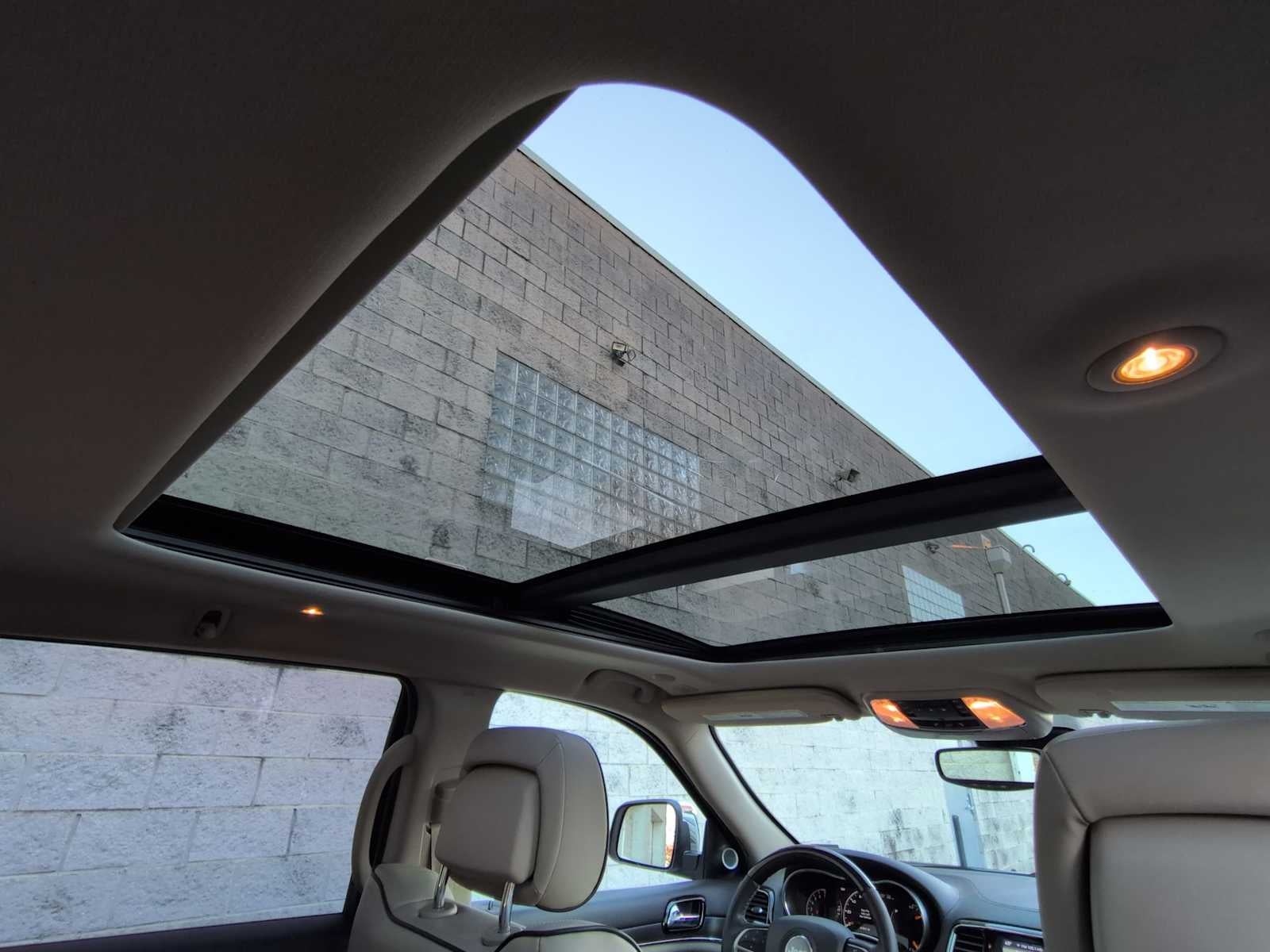 2020 Jeep Grand Cherokee Overland