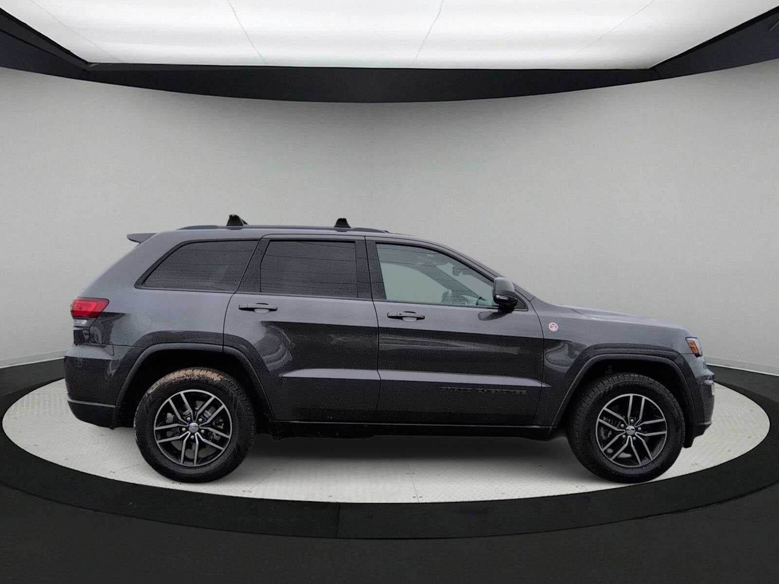 2017 Jeep Grand Cherokee Trailhawk