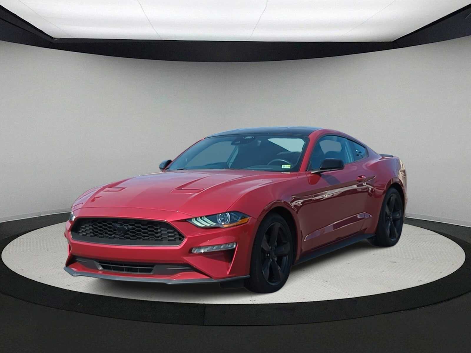 2021 Ford Mustang EcoBoost