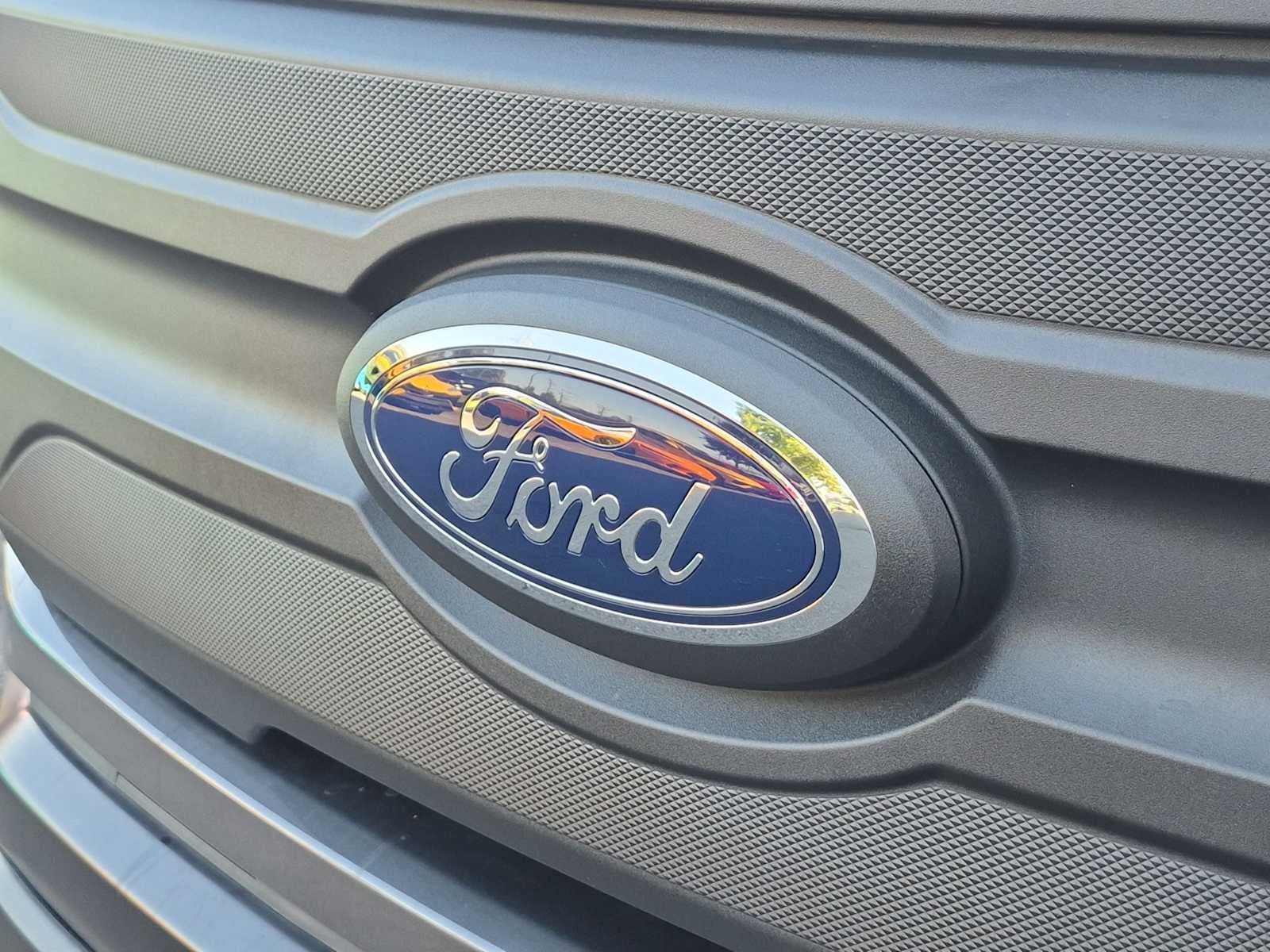 2023 Ford F-150 Lightning Pro