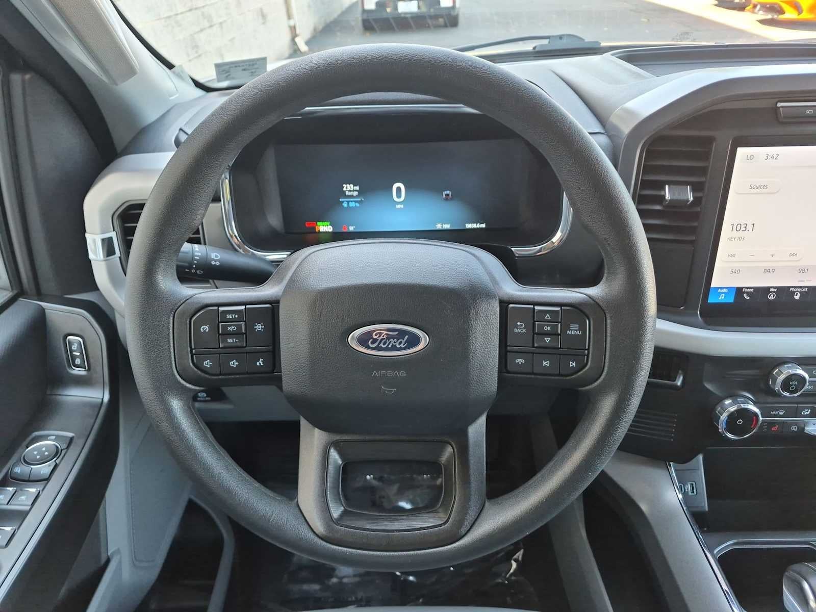 2023 Ford F-150 Lightning Pro