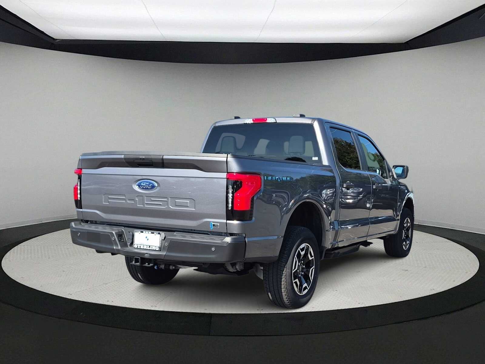 2023 Ford F-150 Lightning Pro