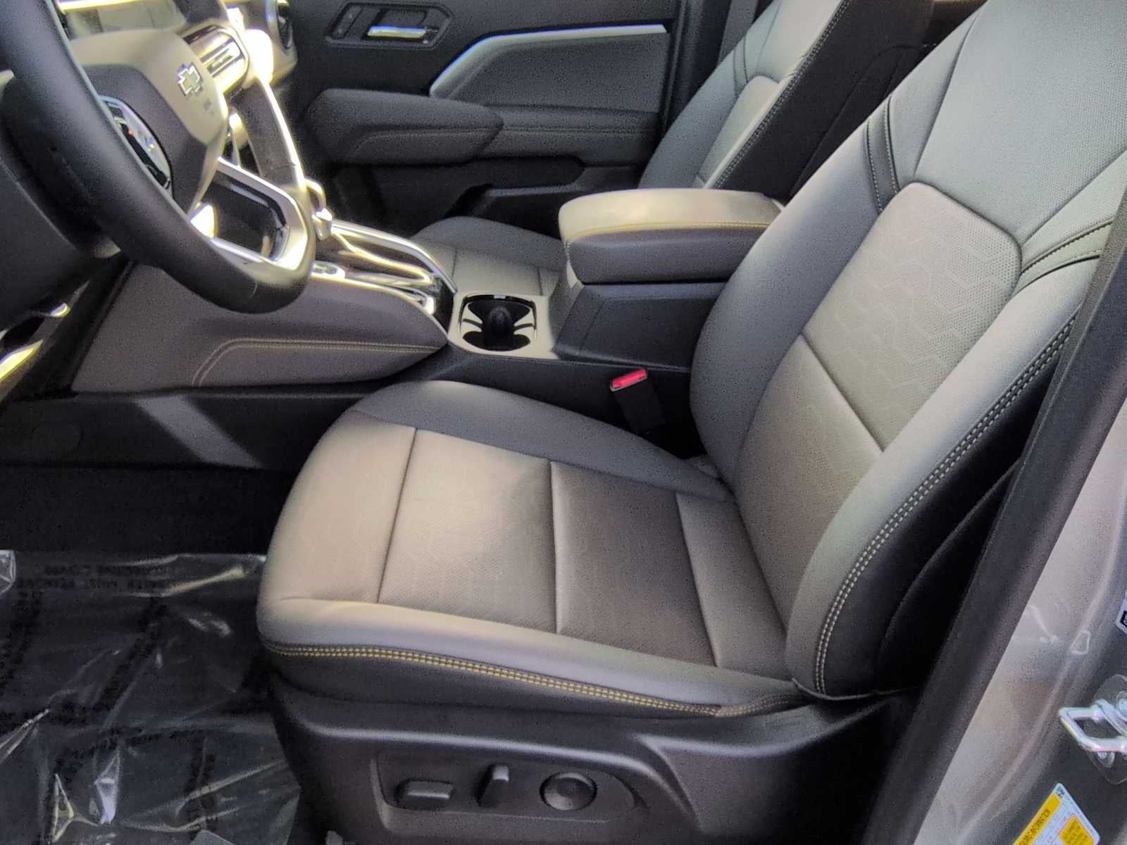 2025 Chevrolet Colorado 4WD ZR2