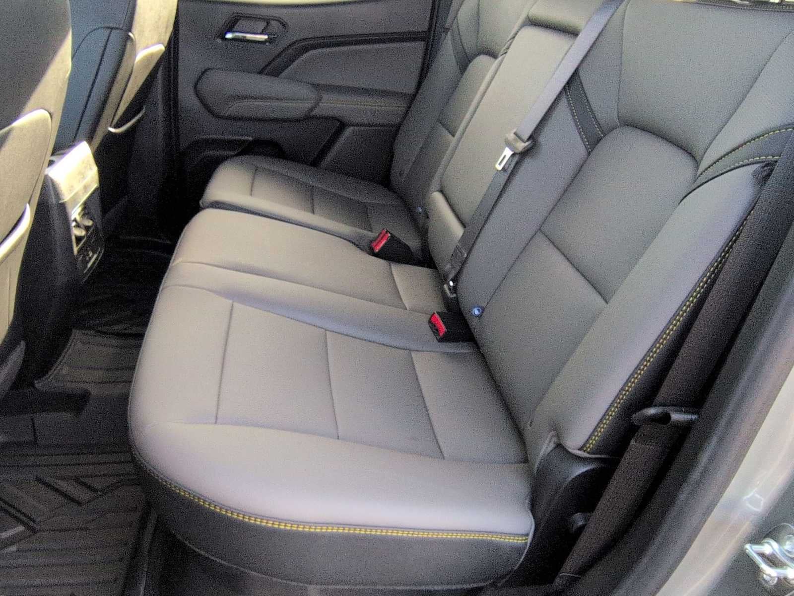 2025 Chevrolet Colorado 4WD ZR2