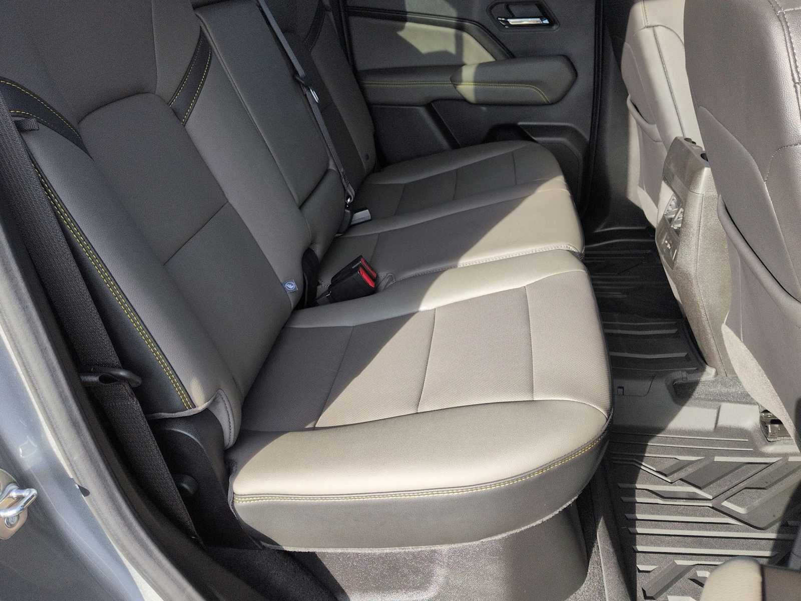 2025 Chevrolet Colorado 4WD ZR2